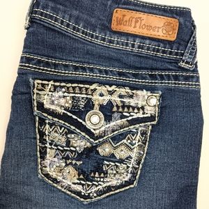 Wallflower Jewel Stud Jean Shorts